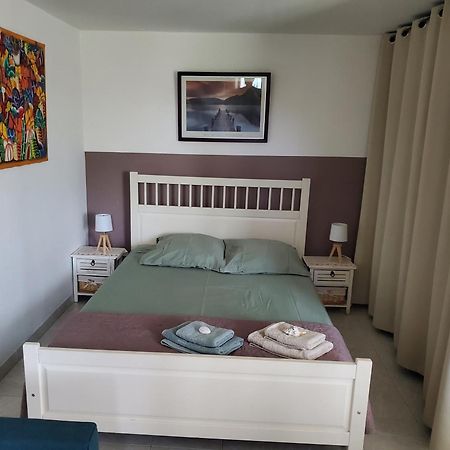 Jolie Studio En Rez De Jardin A L'Estaque Mourepiane Marseille Extérieur photo