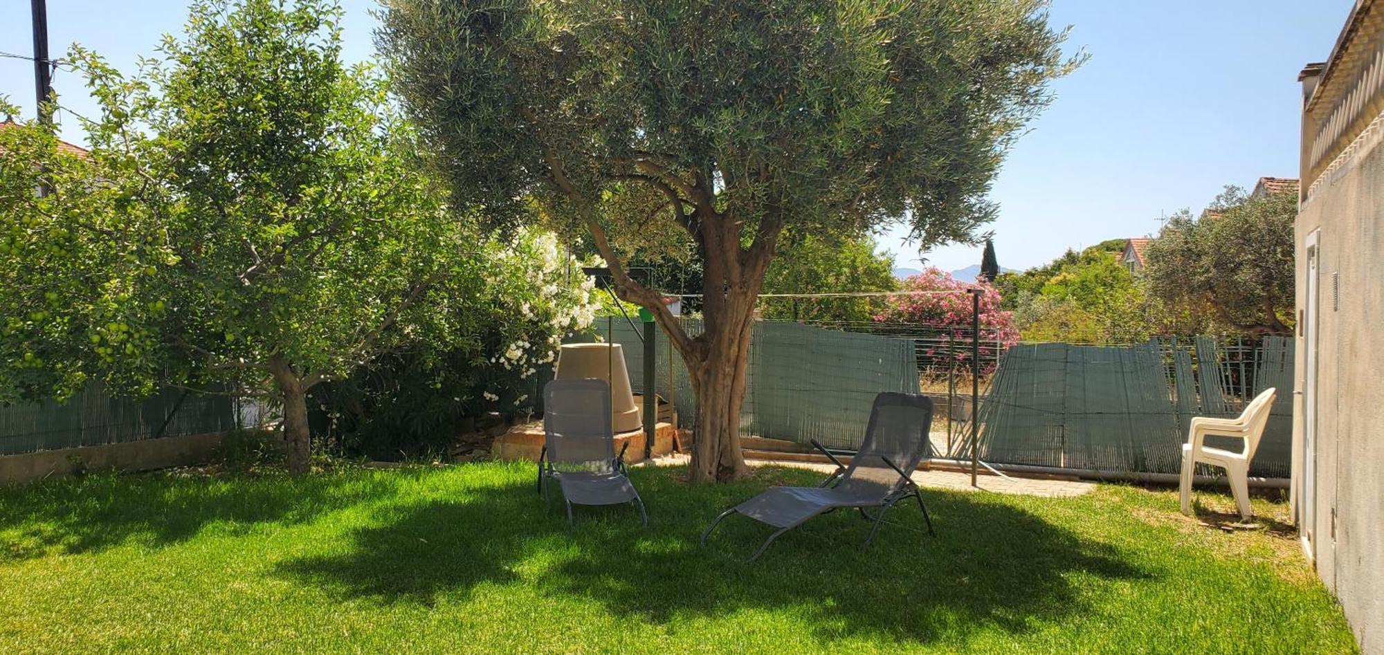Jolie Studio En Rez De Jardin A L'Estaque Mourepiane Marseille Extérieur photo
