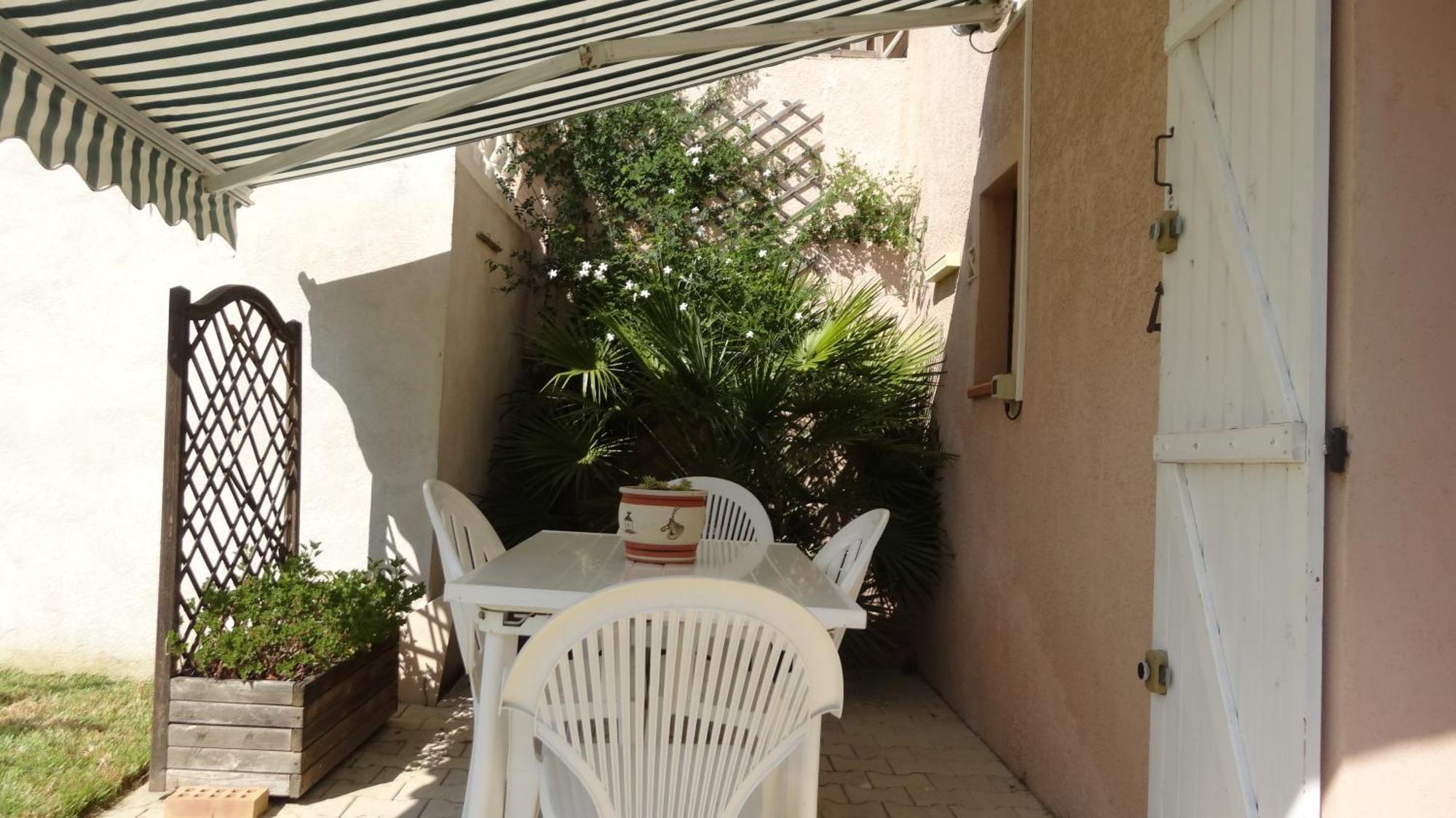 Jolie Studio En Rez De Jardin A L'Estaque Mourepiane Marseille Extérieur photo